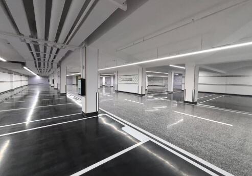 蘇州廠區(qū)劃線不止于標(biāo)線,更是場地安全與效率的系統(tǒng)解決方案 蘇州廠區(qū)劃線不止于標(biāo)線,更是場地安全與效率的系統(tǒng)解決方案